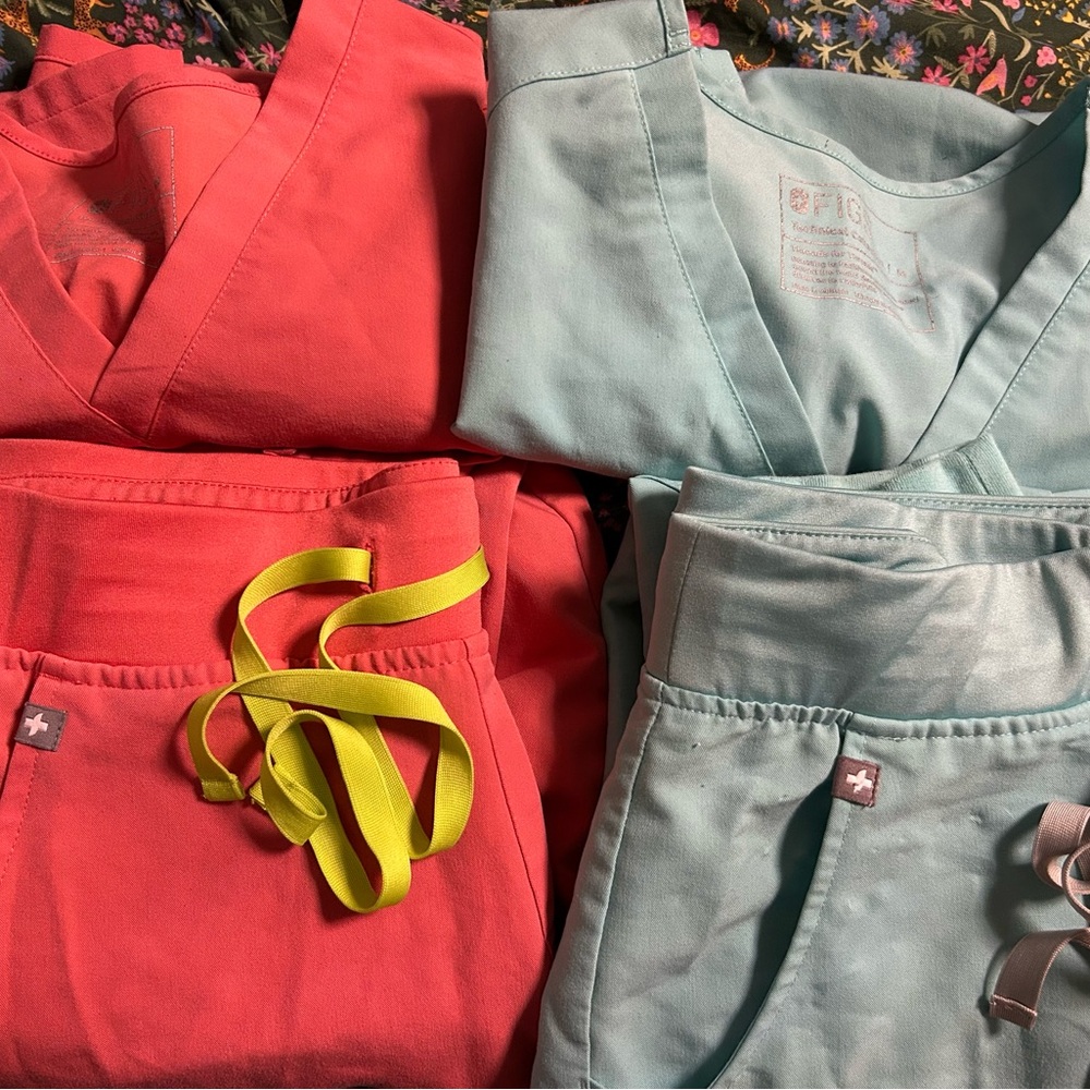 Coral and Blue Scrub Set with Yellow & grey Drawstring